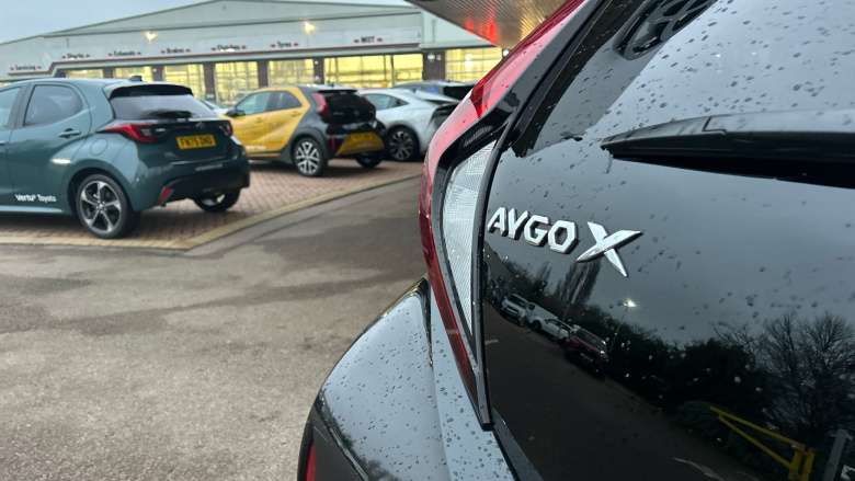 Toyota Aygo X 1.0 VVT-i Edge 5dr Auto Petrol Hatchback